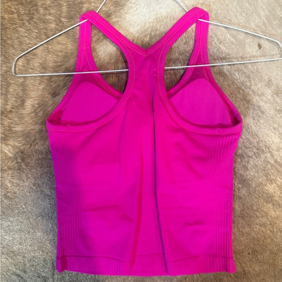 Top - Picture 2 of 3